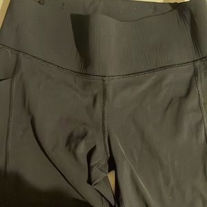 Lululemon crop leggings